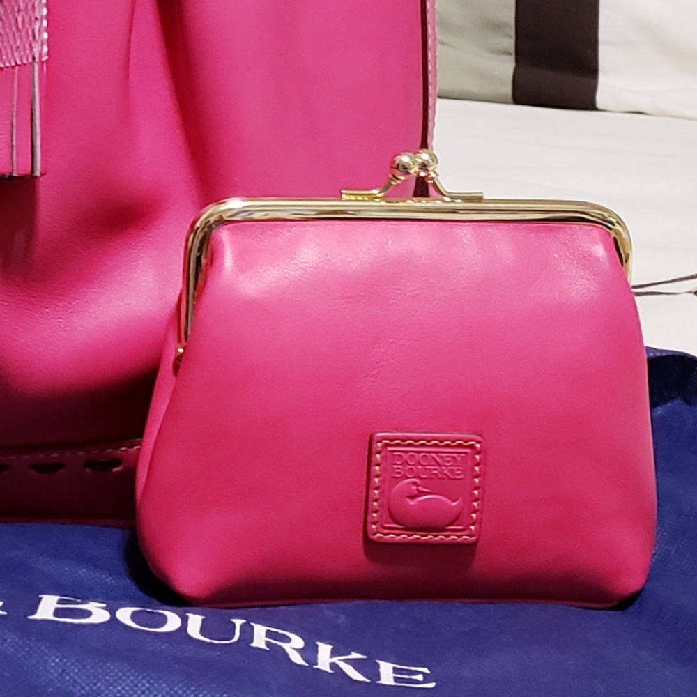 Dooney and Bourke Kisslock